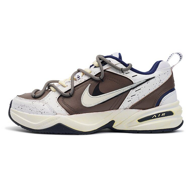 Nike Air Monarch 4