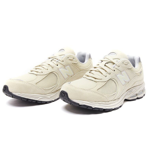 New Balance 2002R