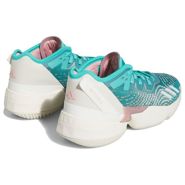 Adidas DON Issue 4 4