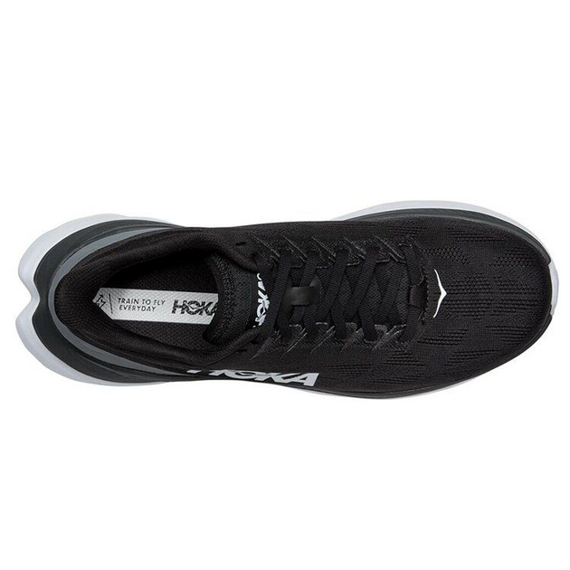 Hoka One One Mach 4