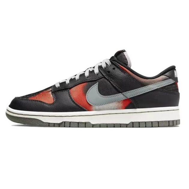 Nike Dunk Low Retro PRM