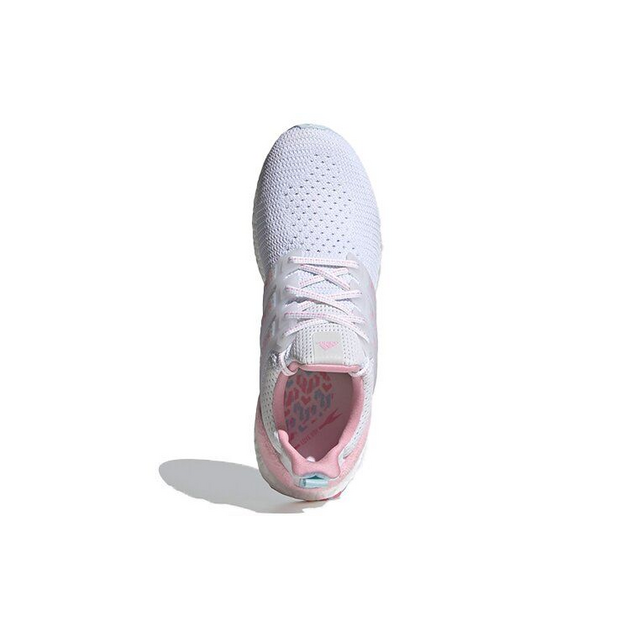 Adidas UltraBoost DNA