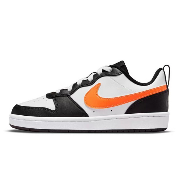 Nike Court Borough 811 GS