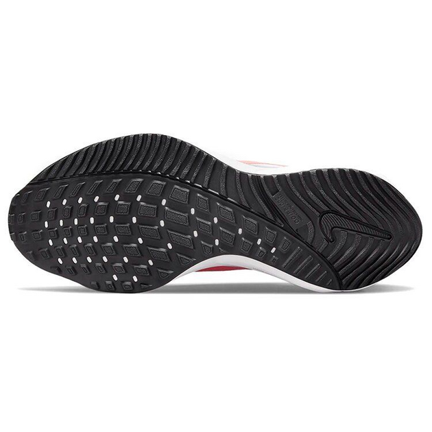 Nike Air Zoom Vomero 16