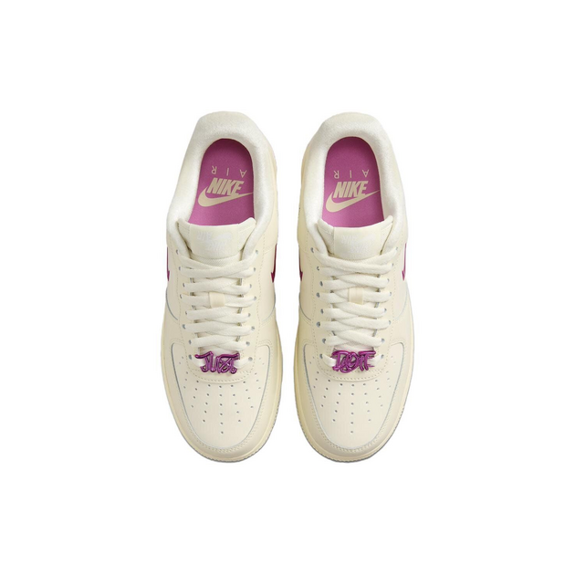 Nike Air Force 1 Low 07 Se W