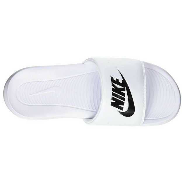 Nike Victori One
