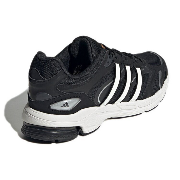 Adidas Spiritain 2000