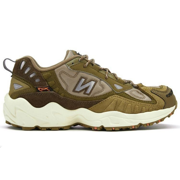 Aape x New Balance 703