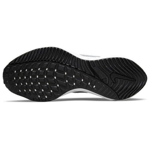 Nike Air Zoom Vomero 16