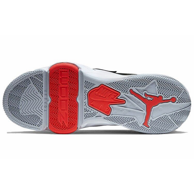 Jordan Zoom 92