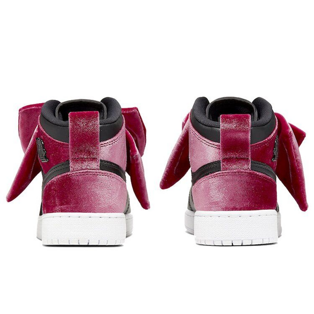 Air Jordan 1 Mid Bow GS