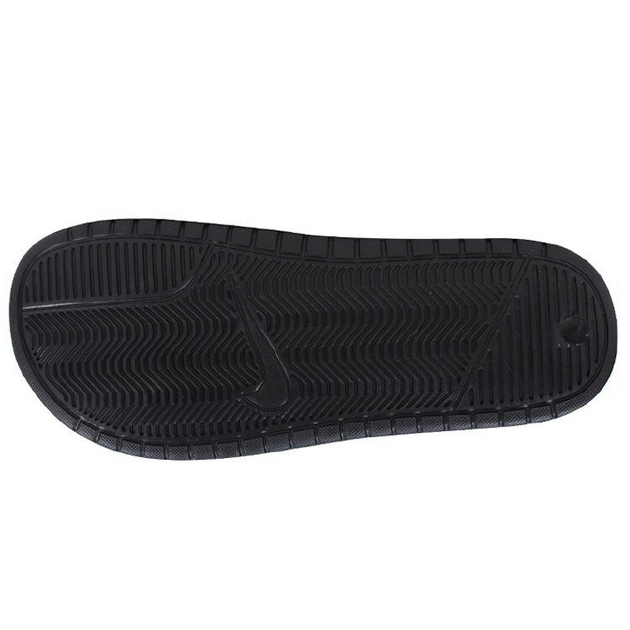 Nike Benassi