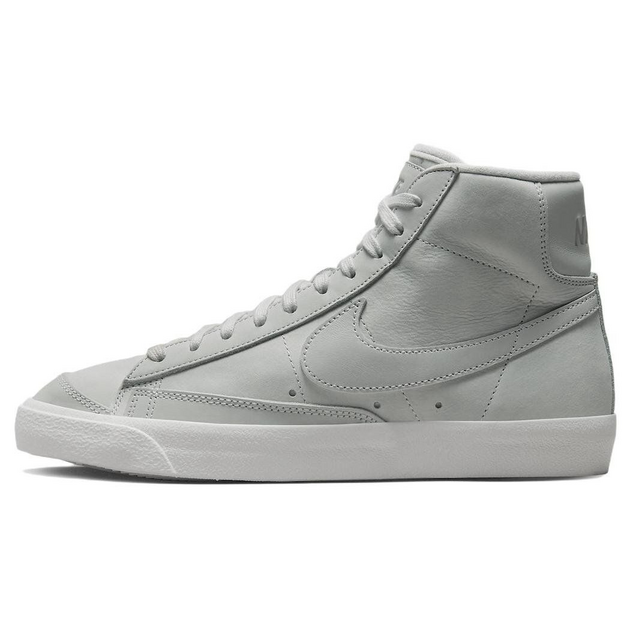 Nike Blazer 77 LX Photon Dust