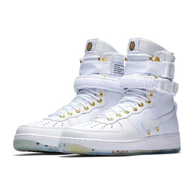 Nike Air Force 1 LNY CNY