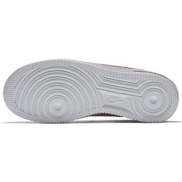 Nike Air Force 1 LV8 Style