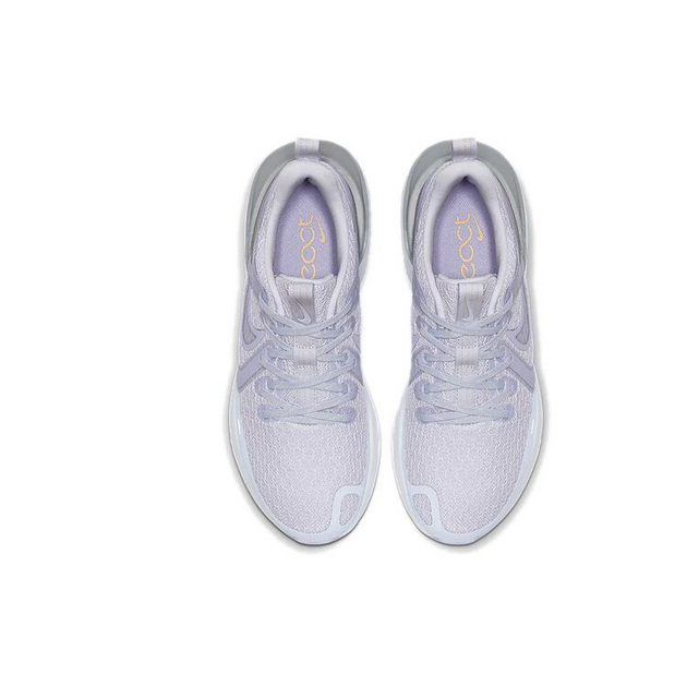 Nike LegEnd React 2
