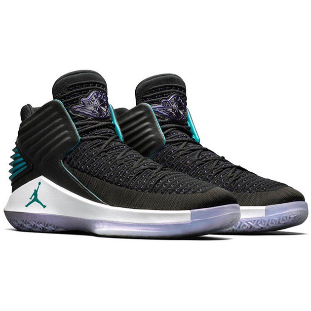 Air Jordan 32