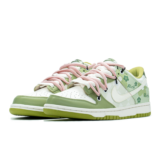 Nike Dunk Low GS