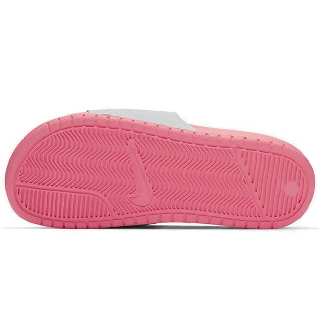 Nike Benassi