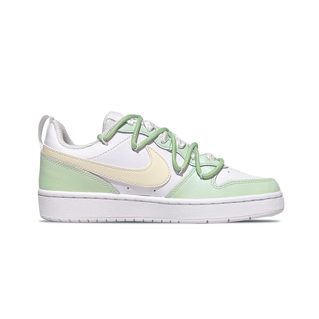 Nike Court Borough Low 2