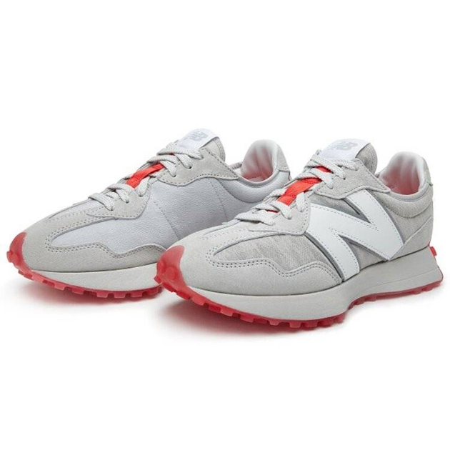 Levis x New Balance 327
