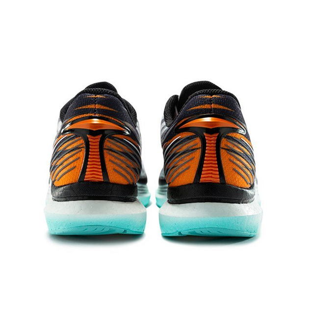 Saucony Endorphin Speed