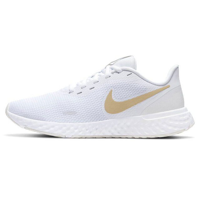 Nike Revolution 5