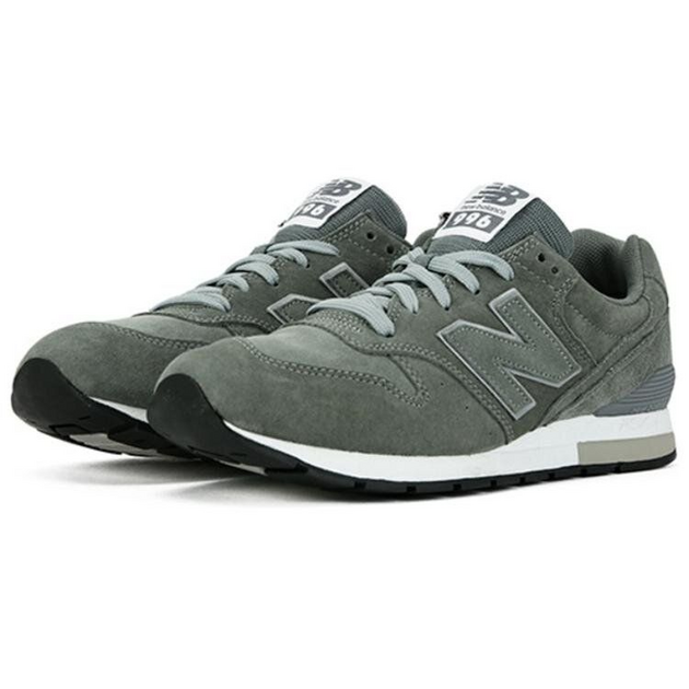 New Balance 996