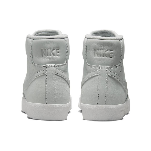 Nike Blazer 77 LX Photon Dust