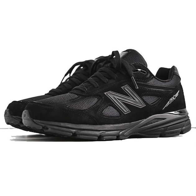 New Balance 990 V4