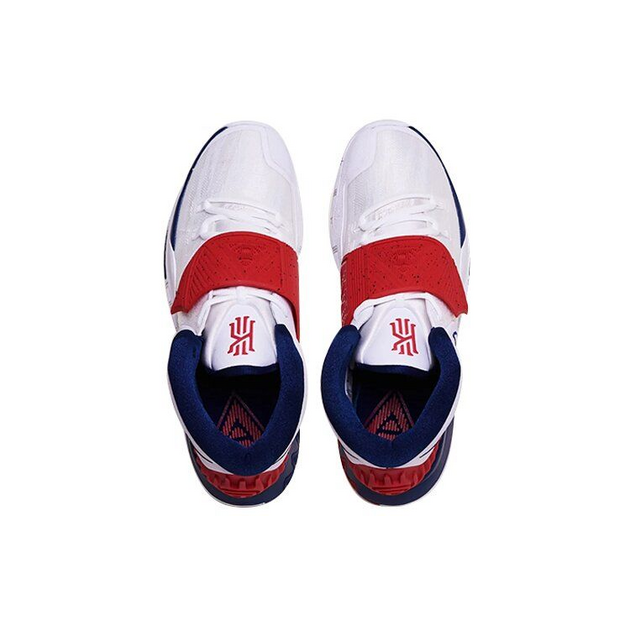 Nike Kyrie 6