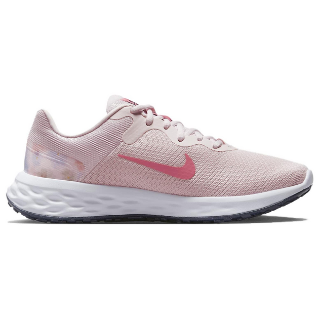 Nike Revolution 6
