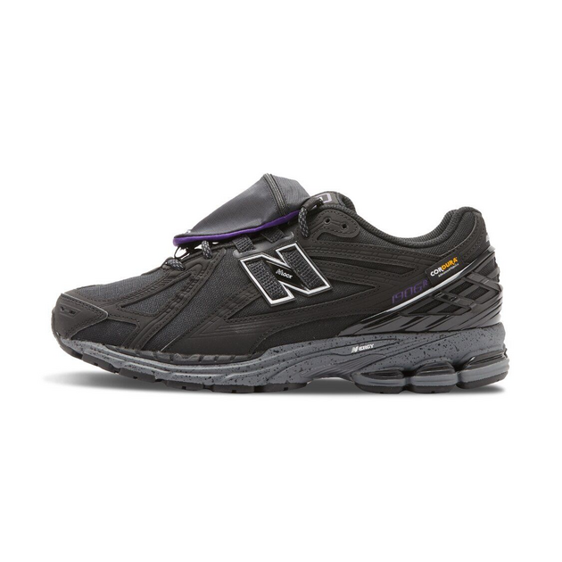 New Balance 1906R