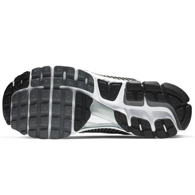 Nike Air Zoom Vomero 5 Se SP