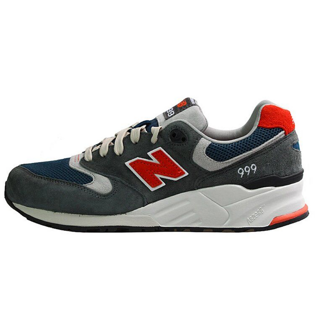 New Balance 999