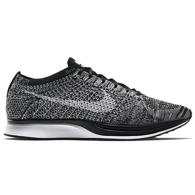 Nike Flyknit Racer