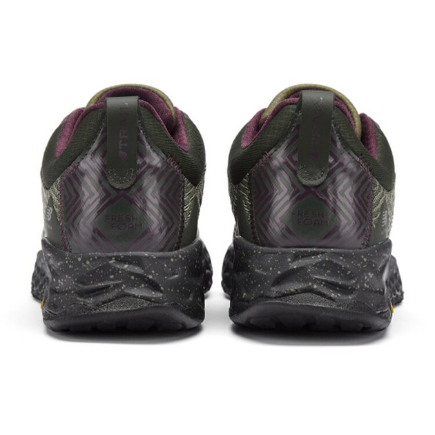 Eastlogue x New Balance