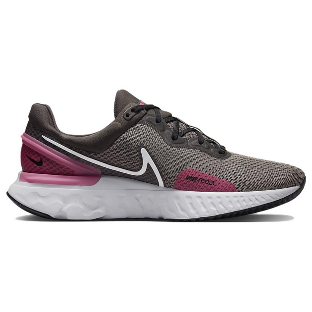 Nike React Miler 3
