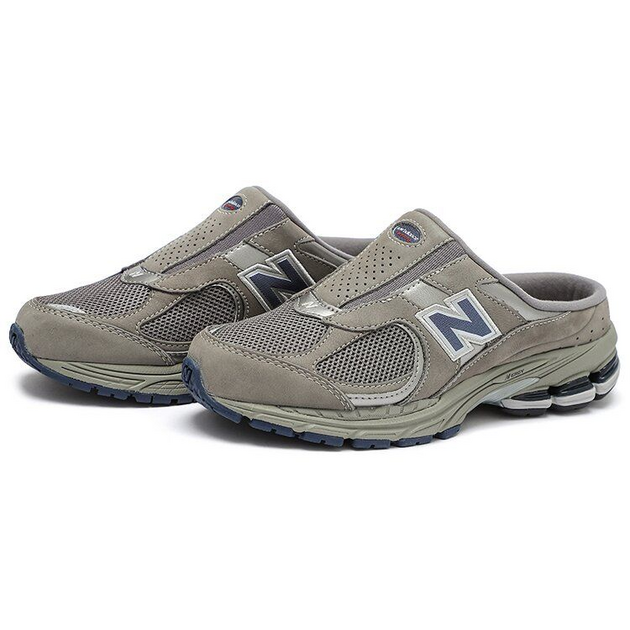 New Balance 2002RM