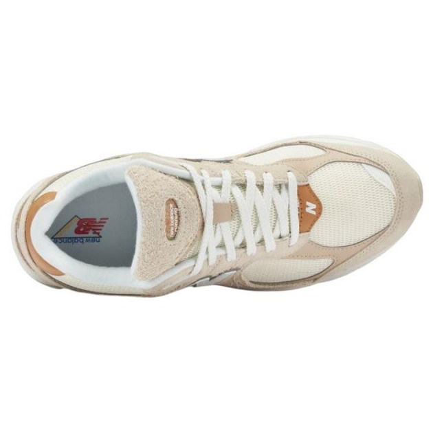 New Balance 2002R