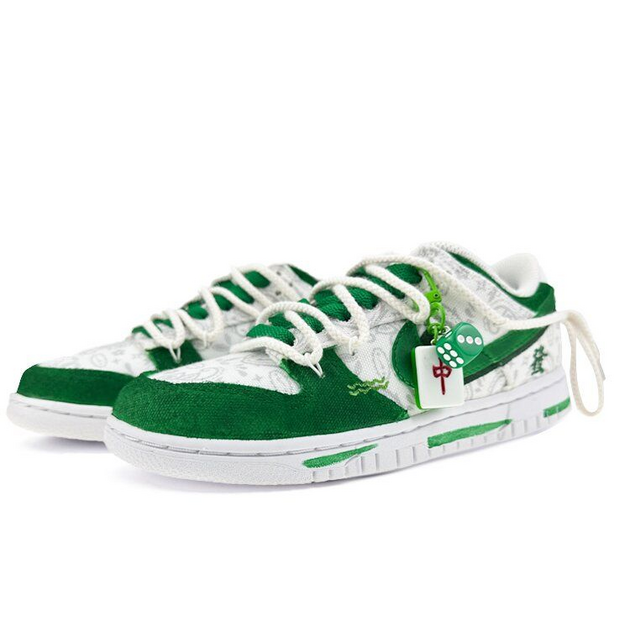 Nike Dunk ESS White Paisley