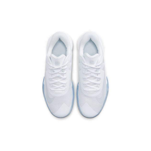 Nike Precision 4