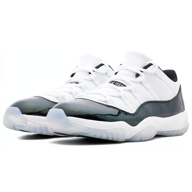 Air Jordan 11 Easter Low bg