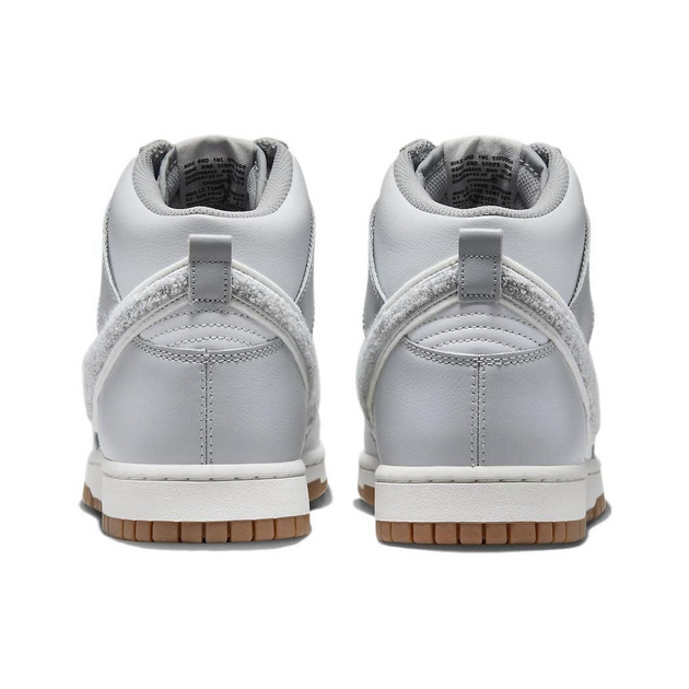 Nike Dunk Retro University Chenille Swoosh