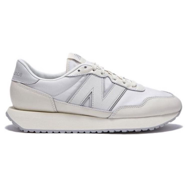 New Balance 327