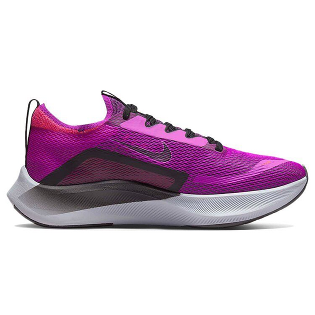Nike Zoom Fly 4
