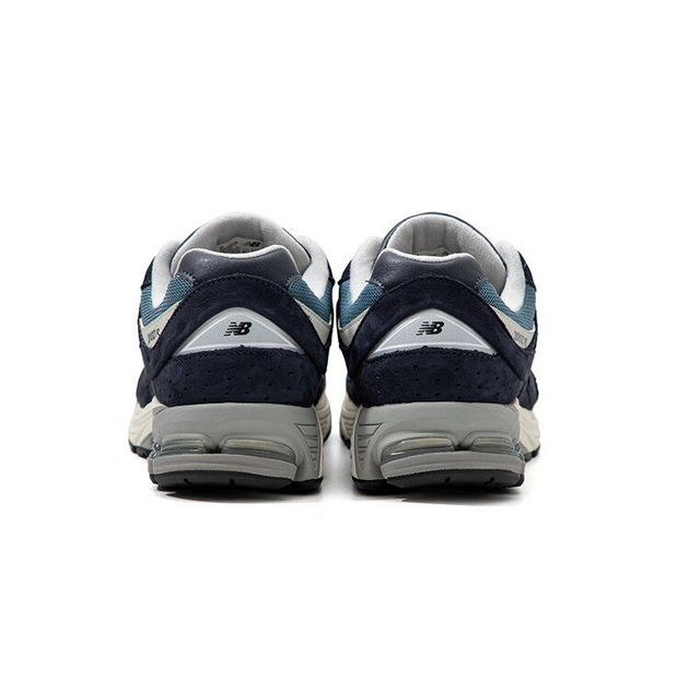 New Balance 2002R