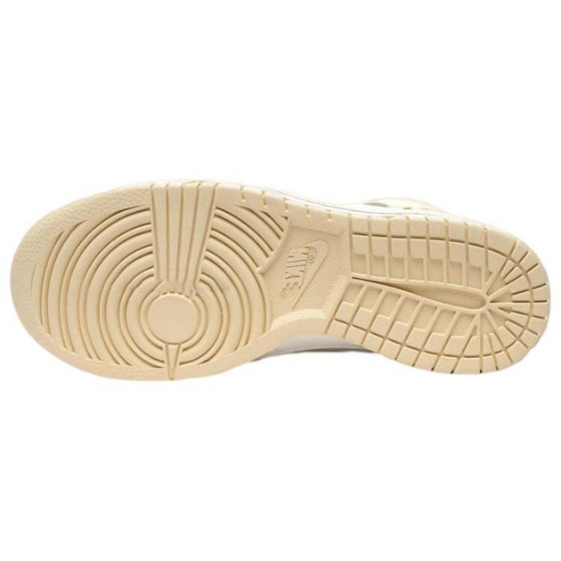 Nike Dunk Pale Vanilla