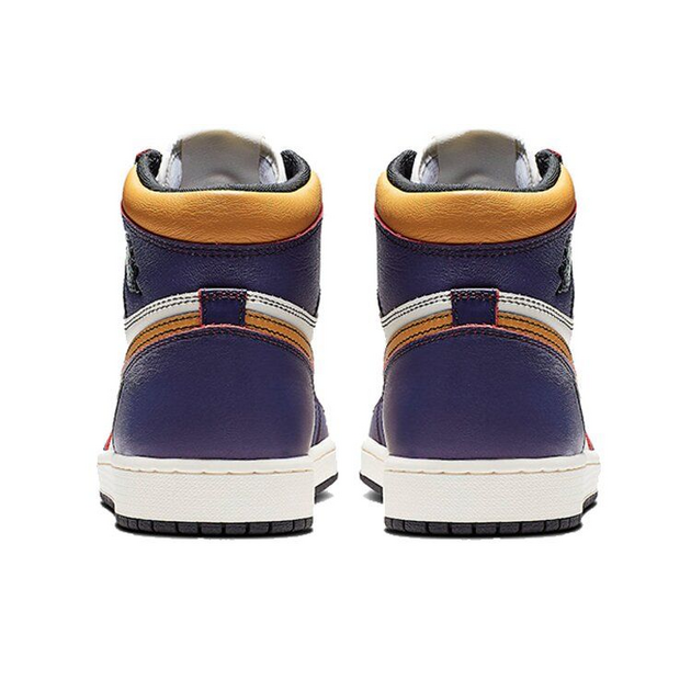 Nike x Air Jordan 1 Retro High OG Court Purple