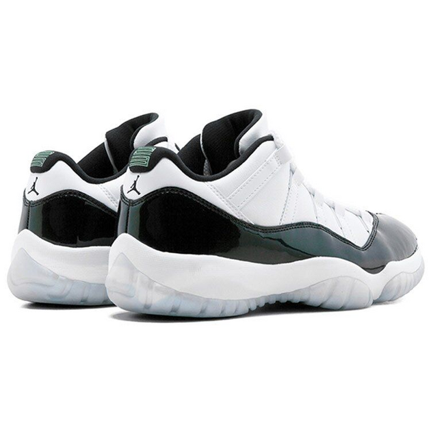 Air Jordan 11 Easter Low bg